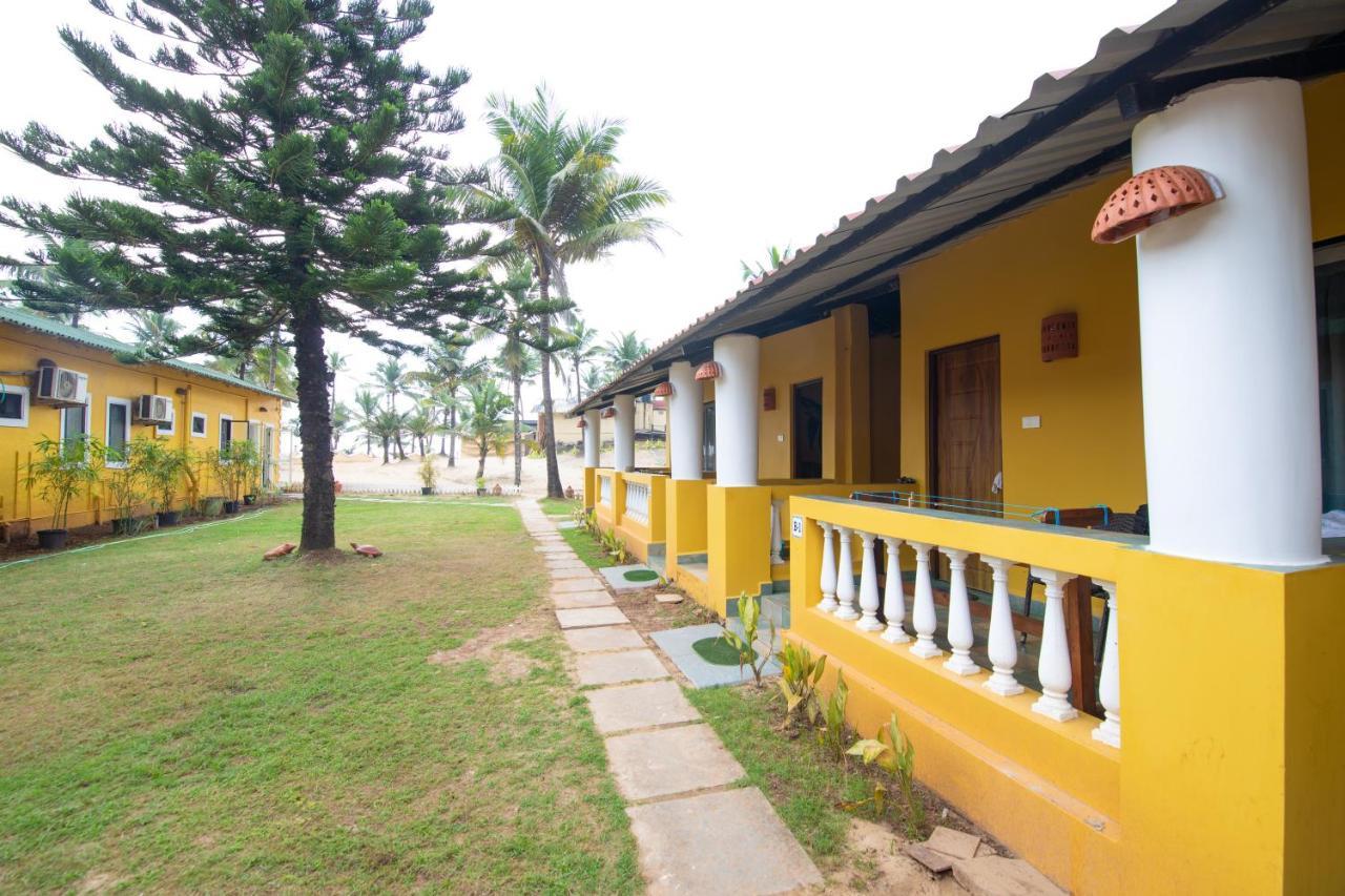 C Roque Beach Resort Colva Exteriér fotografie